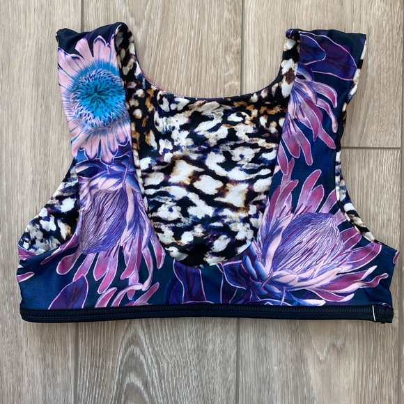 Sensi Graves Swim Reversible bikini top - Picture 4 of 6